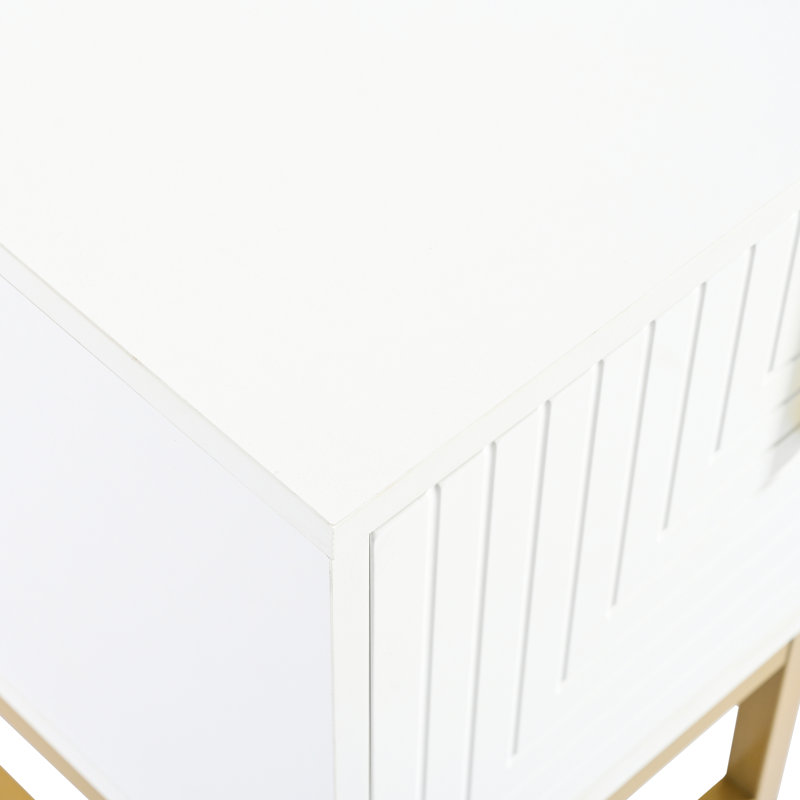 Meuble télé blanc et doré avec armoires réglables, tablettes de 80 po avec pieds en métal, poignées modernes, tablettes d'armoire