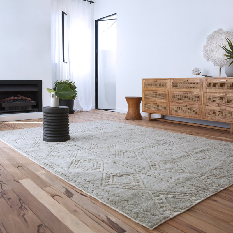 Honeycomb One-of-a-Kind Geometric Handmade Hand-Knotted Rectangle 9'10" x 13'1" Cotton Indoor Use Only in Pewter/White