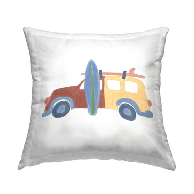 Coussin décoratif imprimé Summer Beach Wagon par Carrie Cantwell