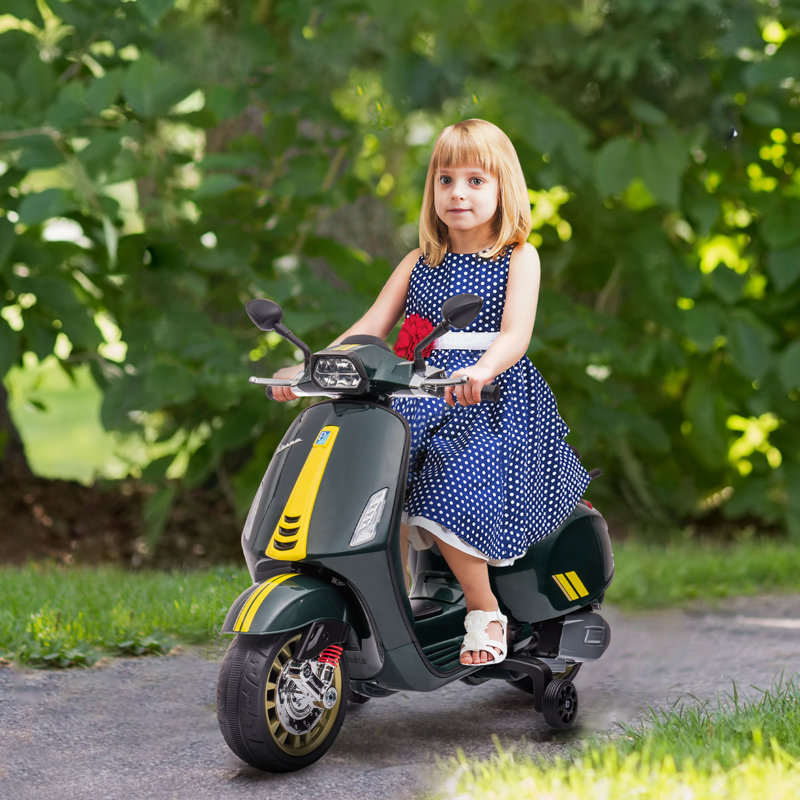HOMCOM Battery Powered Ride On