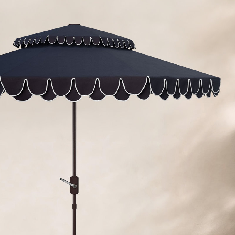 Parasol d'extérieur festonné inclinable 101 po Poppy, Bleu marine/blanc