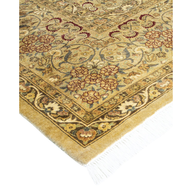 Classic One-of-a-Kind 8'2" X 9'10" Hand Knotted Area Rug