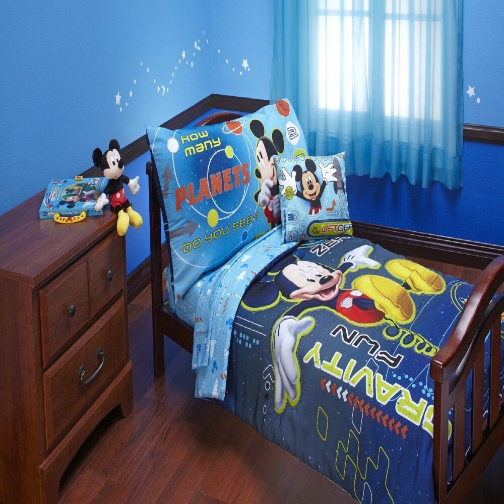 https://assets.wfcdn.com/im/06914801/compr-r85/1106/110667679/space-adventures-reversible-toddler-bedding-set.jpg