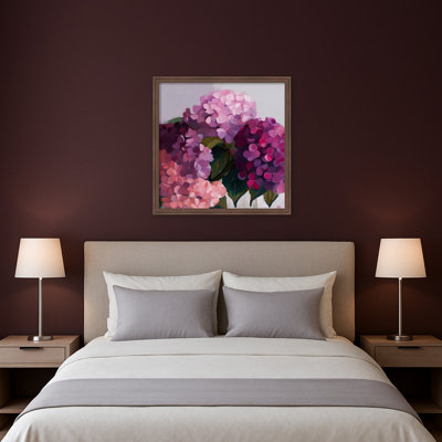 «Hydrangeas Pink Floral Artwork» par Edie, reproduction d'art sur toile encadrée