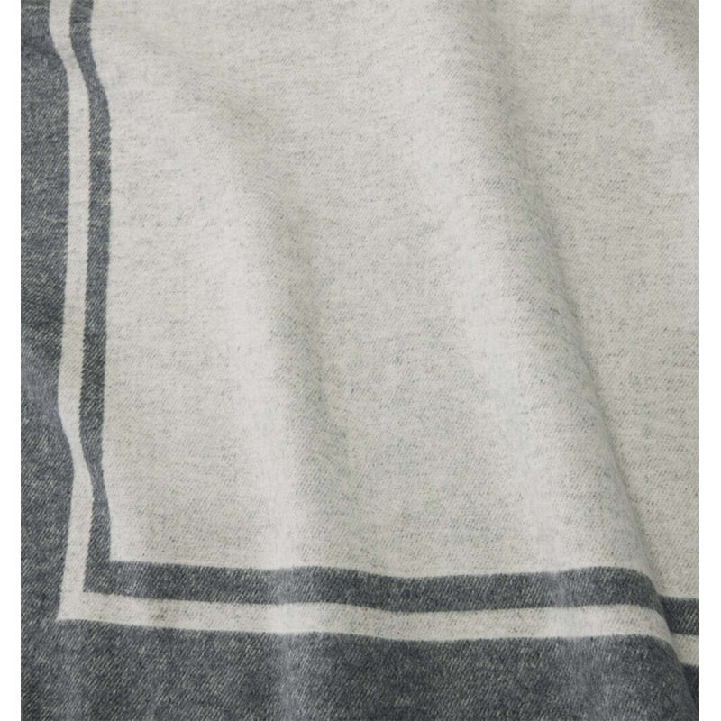 Viletta Throw Blanket, Oat/Charcoal