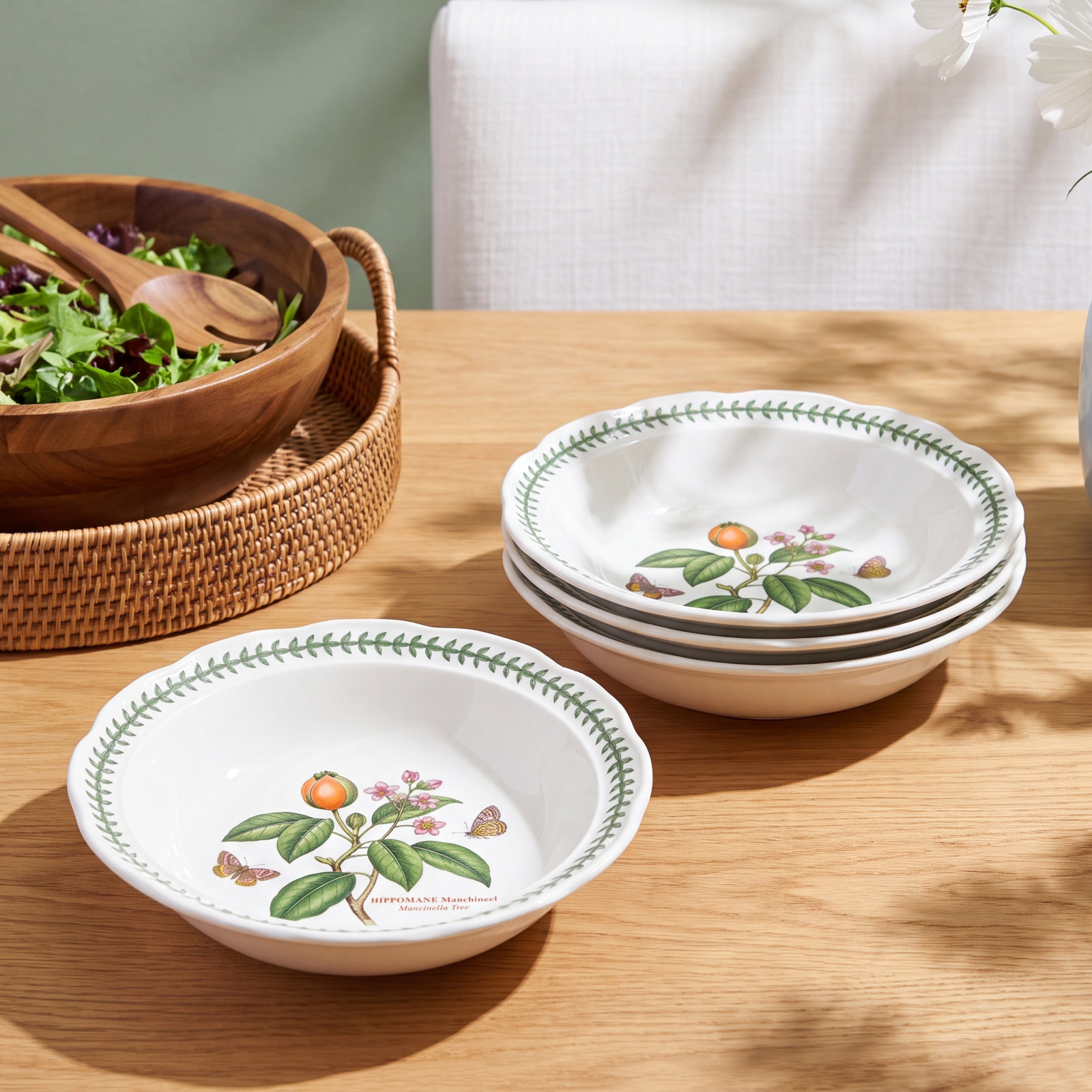 Botanic Garden Lotus Serving Bowl
