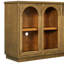 Buffet Old Pine avec 4 portes en verre. Style arqué élégant. Options de rangement généreuses. Tablettes réglables. Qualité de fabrication. Support de poids supérieur à 200 lb. Capacité de 52 tablettes. 250 fils de charge inférieure-130040447