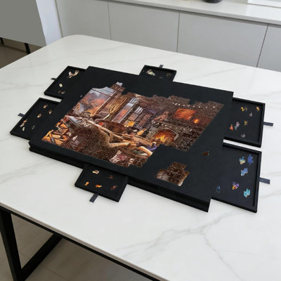 Jigsaw Puzzle Board HONGKONGDISHUELECTRONICTECITED 3 Player Wool / Felt Puzzle/Brainteaser