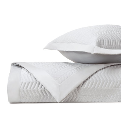 Chester Coverlet / Bedspread Set
