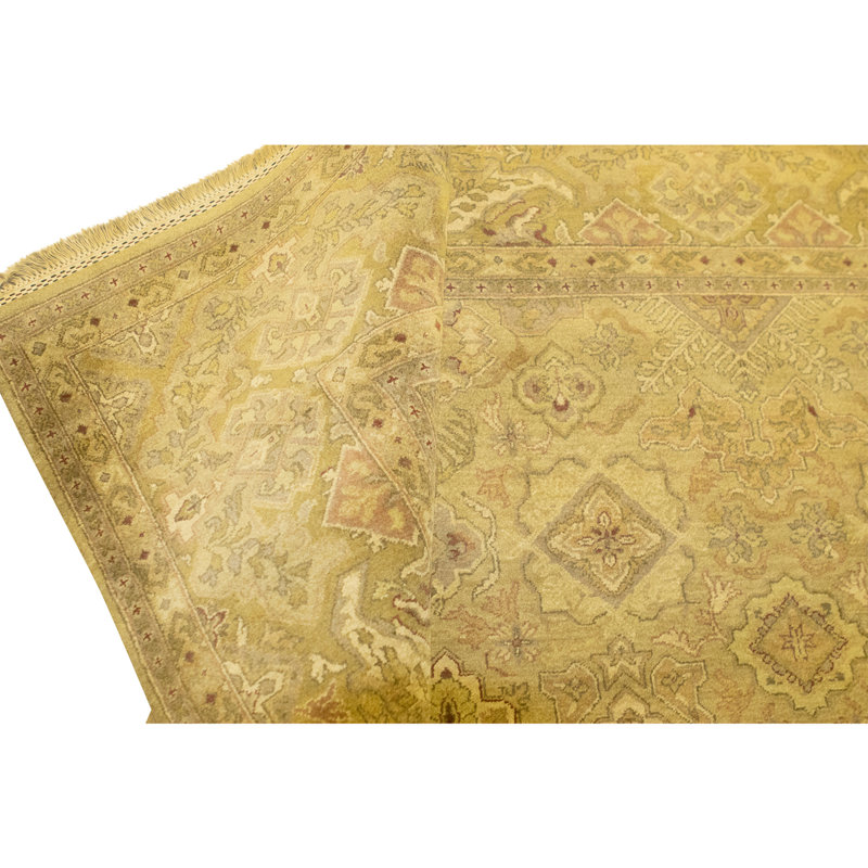 Hand Knotted Wool Oriental Area Rug in Gold