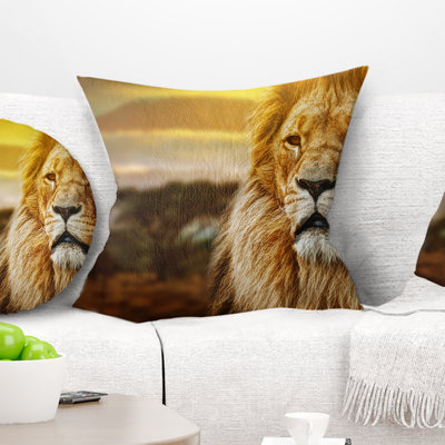 Lion et Mont Kilimandjaro - Coussin imprimé animal