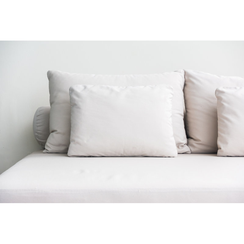 Pillow, Queen