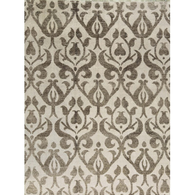La Ciel Hand Woven Cotton and Wool Damask Area Rug