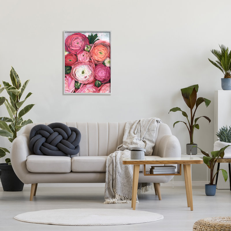 Romantiques pivoines rouges en herbe par Blursbyai - peinture à cadre flottant sur bois, H 30 po x l 24 po x P 1,5 po