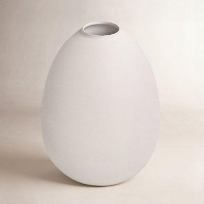 Jenny Sm. Vase en fer noir H 6,25 po - noir