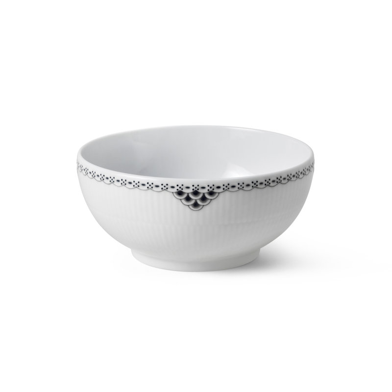 Black Lace Bowl 37.2 Oz