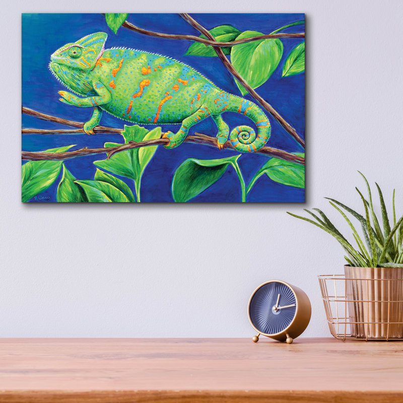 «Veiled Chameleon» par Rebecca Wang Art, H 12 po x l 16 po x P 0,13 po