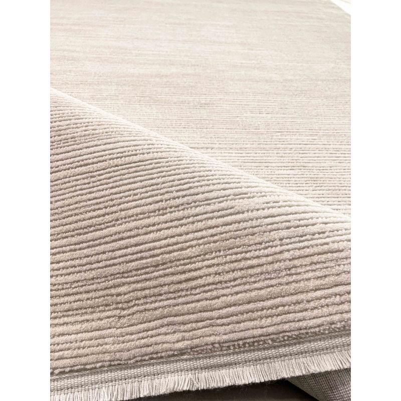 Elani Solid Colour Machine Made Indoor / Outdoor Area Rug, Runner 3'3" x 9'10"