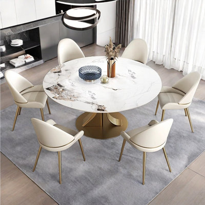 Table ronde simple et légère