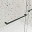 Porte de douche coulissante sans cadre avec verre trempé 5/16 po, finition noir mat dans un décor de salle de bain moderne