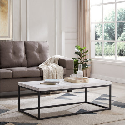 Table basse avec plateau en marbre blanc luxueux et surface très épaisse et anti-déformation, rectangulaire, style industriel moderne Mid-Century, structure en métal noir