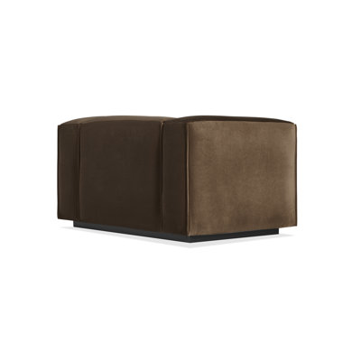 Cleon Club Chair