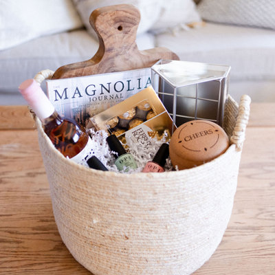 Beachcrest Home Crumrine Wicker Basket