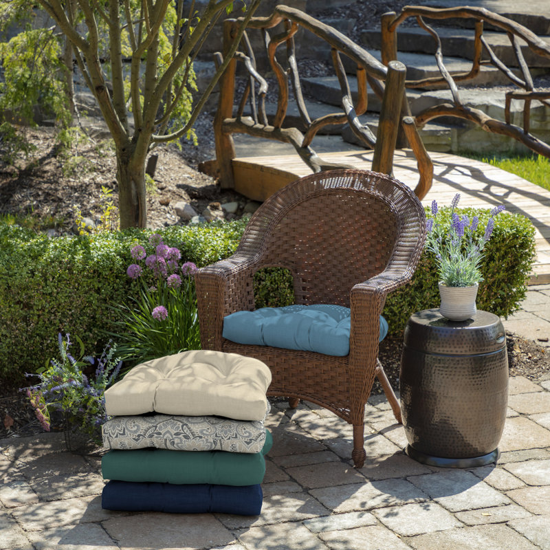 ARDEN Outdoor Lounge Chair 6" Cushion, Light Blue