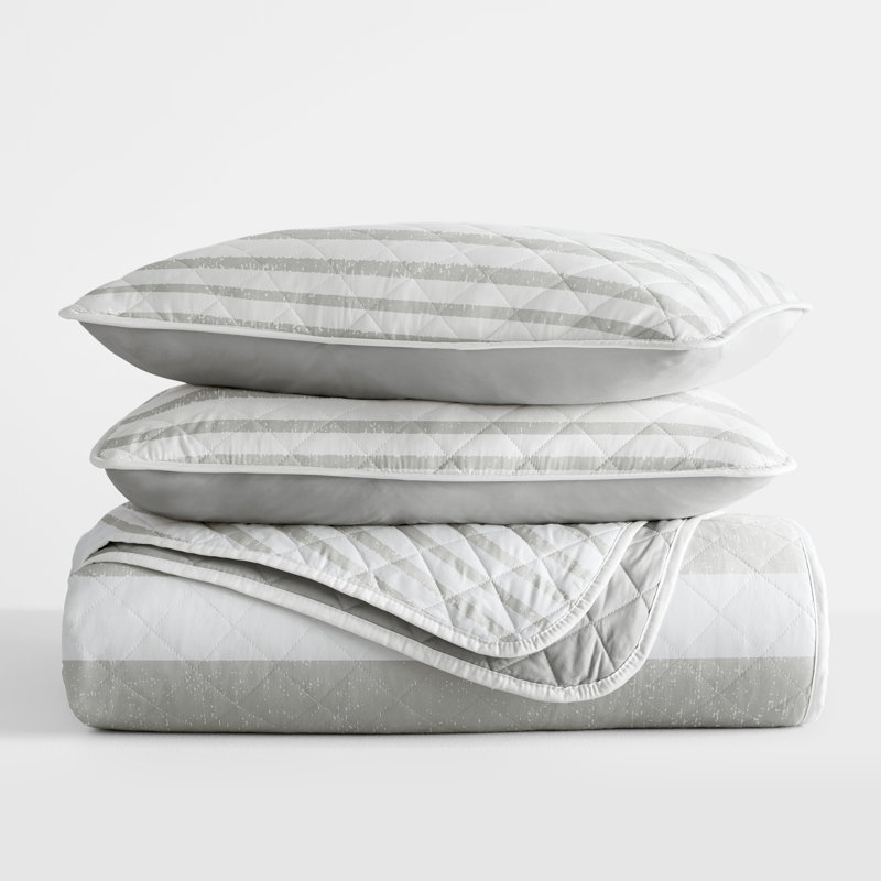 Light Gray Twin Reversible Microfiber Quilt Set with Stripes