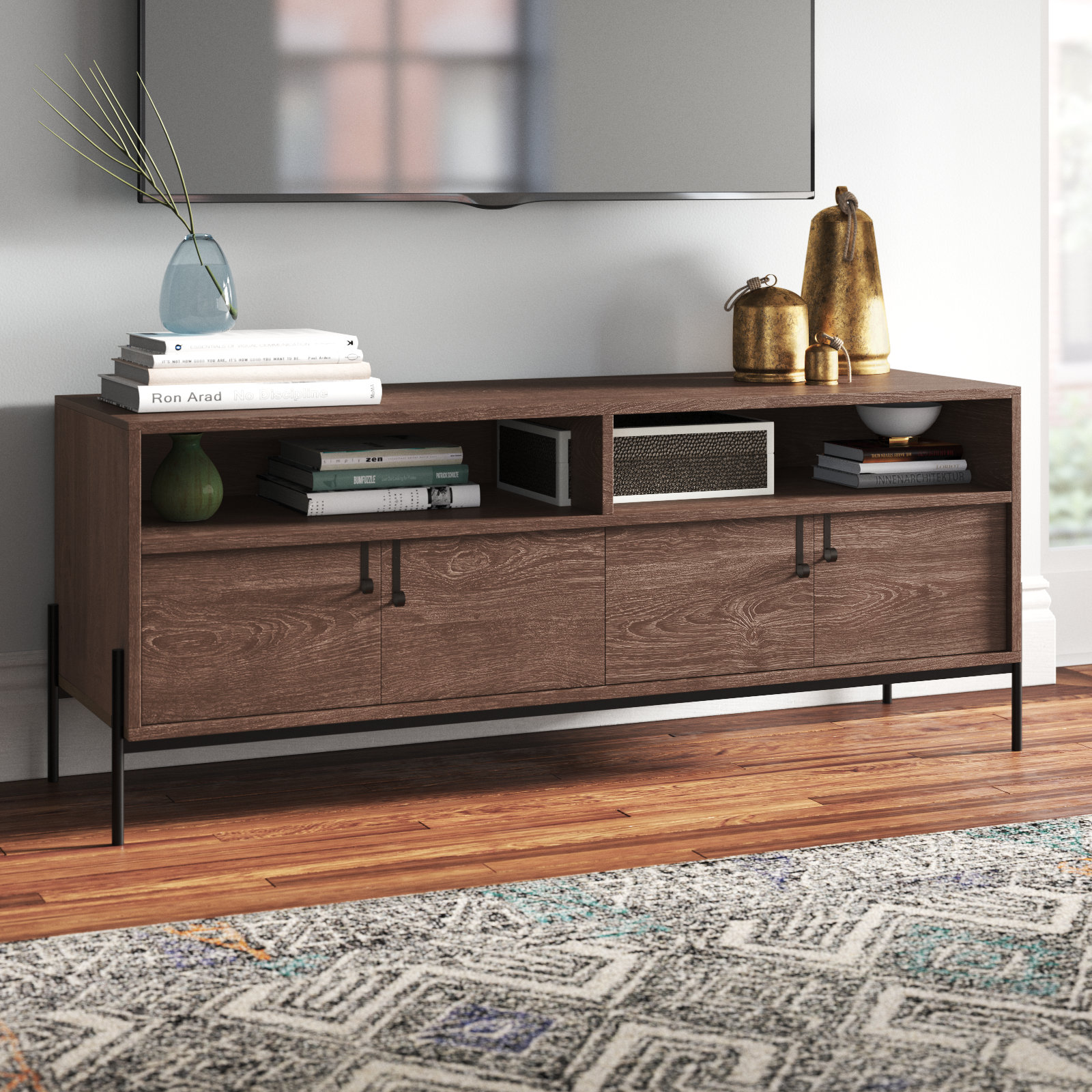 Reinhart Mango Media Console