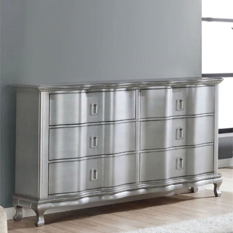 6 tiroirs Ember Glam Style 62 po Commode à finition argentée