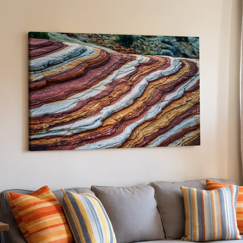 Toile, vue rapprochée de roches superposées mettant en valeur un art mural, H 16 po x l 20 po