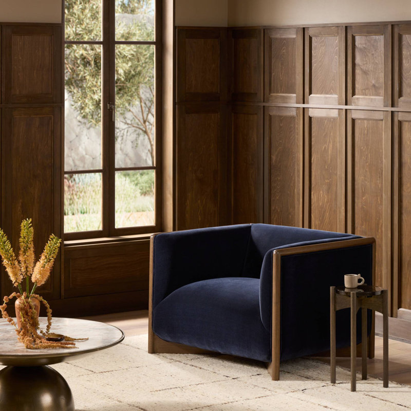 Kees Club Chair