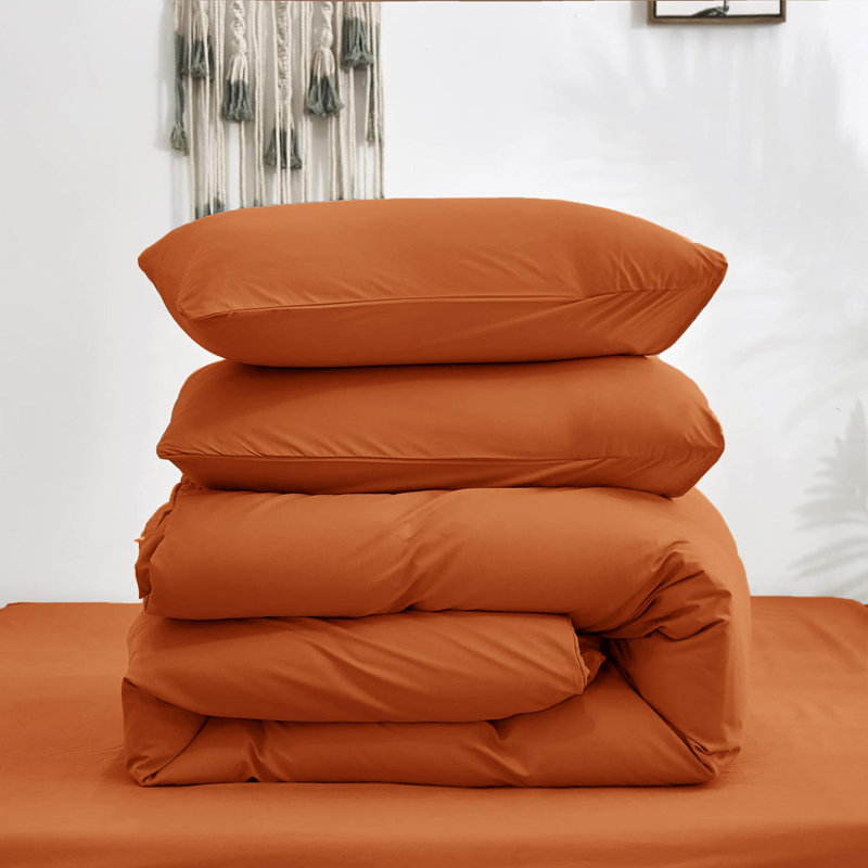 Premium 4-Piece Ultra-Soft Microfiber Duvet Complete Cover Set, Double Duvet Cover + 3 Additional Pieces, Rust