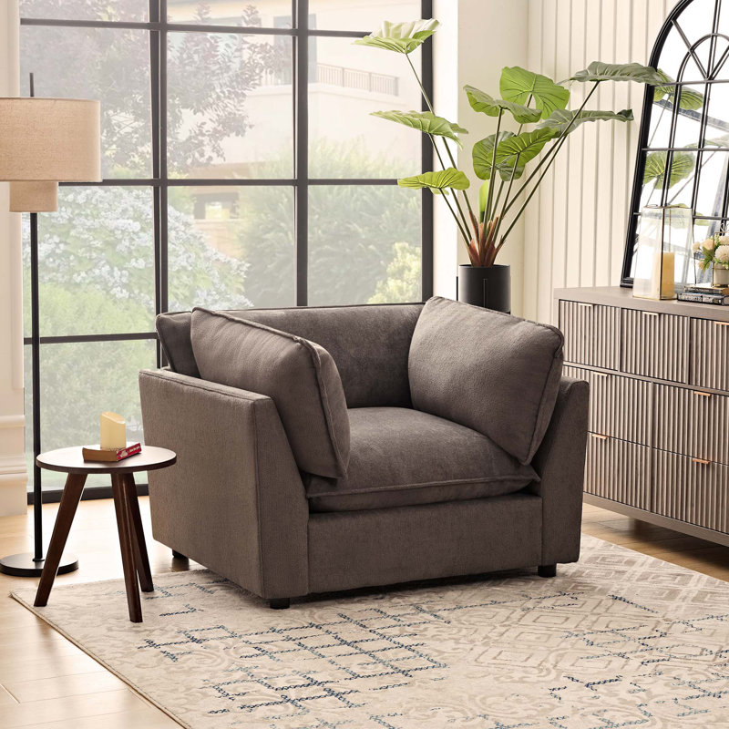 Fauteuil d'appoint rembourré de 44,49 po Heffernan, Chenille grise foncée
