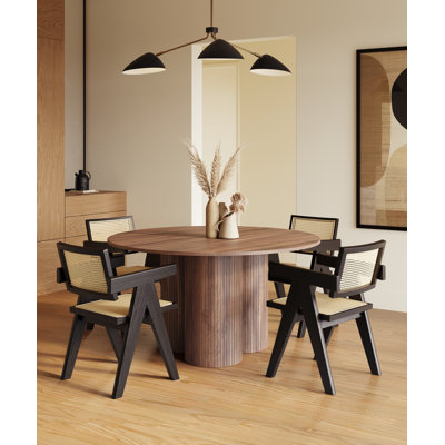 Table de salle à manger à piédestal de 55 po Depew