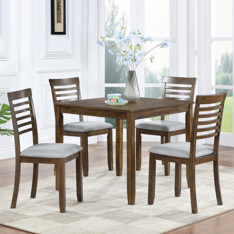 4 tables carrées en noyer, bois, finition exquise