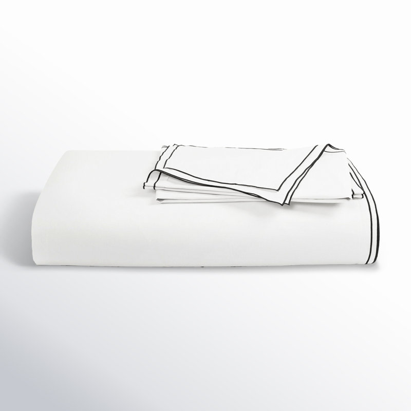 Hampton Double Flange Embroidered Contrast Edge Duvet Cover 3 Pieces Set, White, King Duvet Cover + 2 King Shams