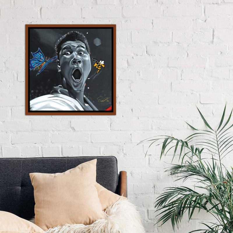 «Sting Like A Bee», reproduction sur toile tendue, H 26 po x l 26 po x P 1,5 po, Toile avec cadre en bois classique