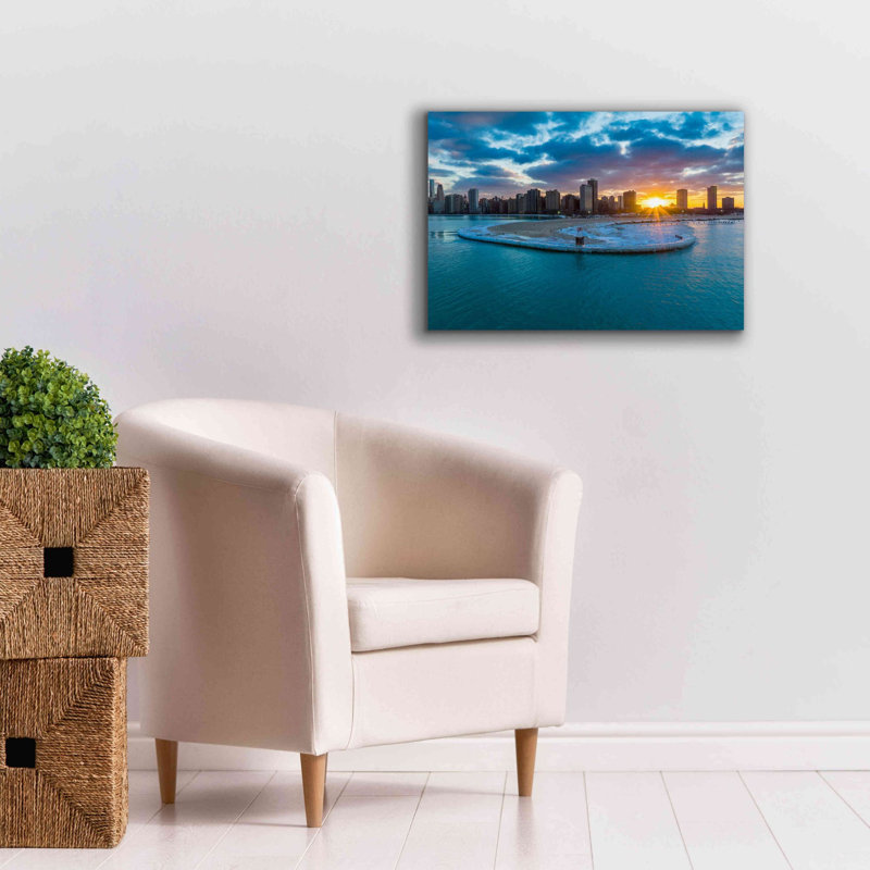 «Chicago from Lake Michigan» par Epic Portfolio, art mural sur toile, H 18 po x l 26 po x P 0,75 po