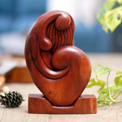 Sculpture femme gracieuse Kulli