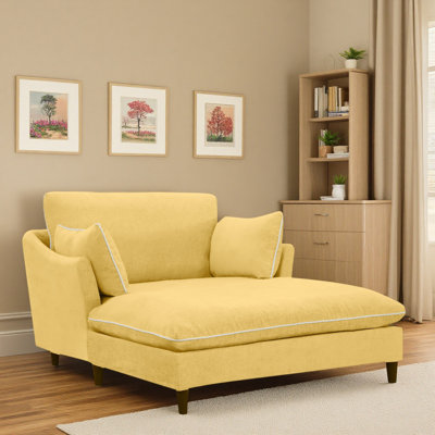 Chaise longue moderne avec coussins