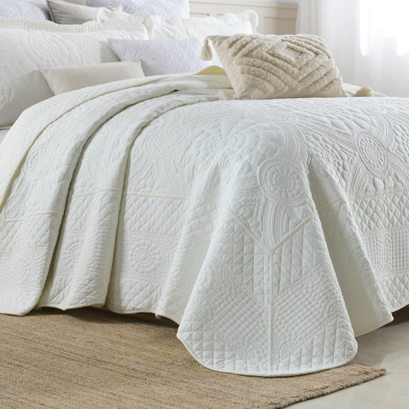 White Queen Cotton Embroidered Reversible Quilt Set