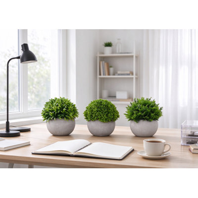 Ensemble de 3 plantes à gazon artificiel, verdure ronde en pots gris, plantes de table pré-assemblées pour la décoration de la fenêtre et des tablettes intérieures