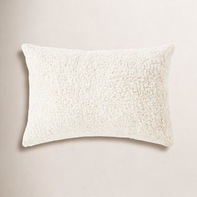 Zina Lumbar Throw Pillow