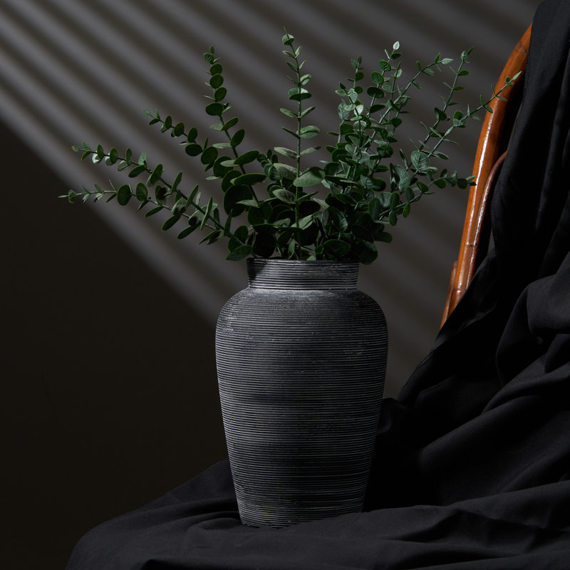 Handcrafted Table Vase 1