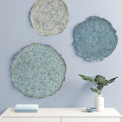 Textured Feather Metal Wall Decor - Blue, 3 , 20", 17.25", 14.25" , Indoor Hanging Item Disc In Blue Color 3, Decoration