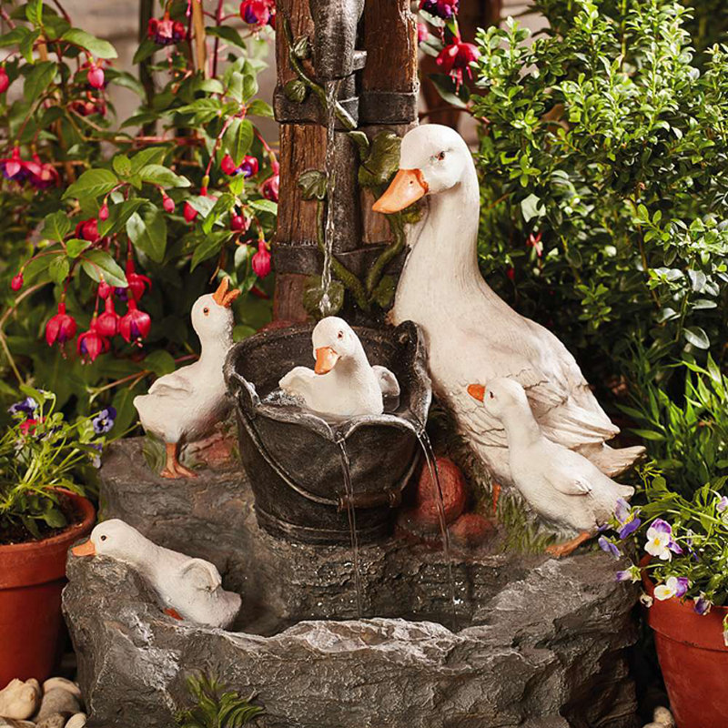Dakota Fields 3L Weather Resistant Plastic Fountain