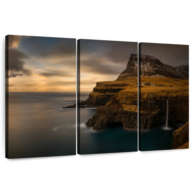 Sebbie Gasadalur Sunset Sky, 36" H x 57" W