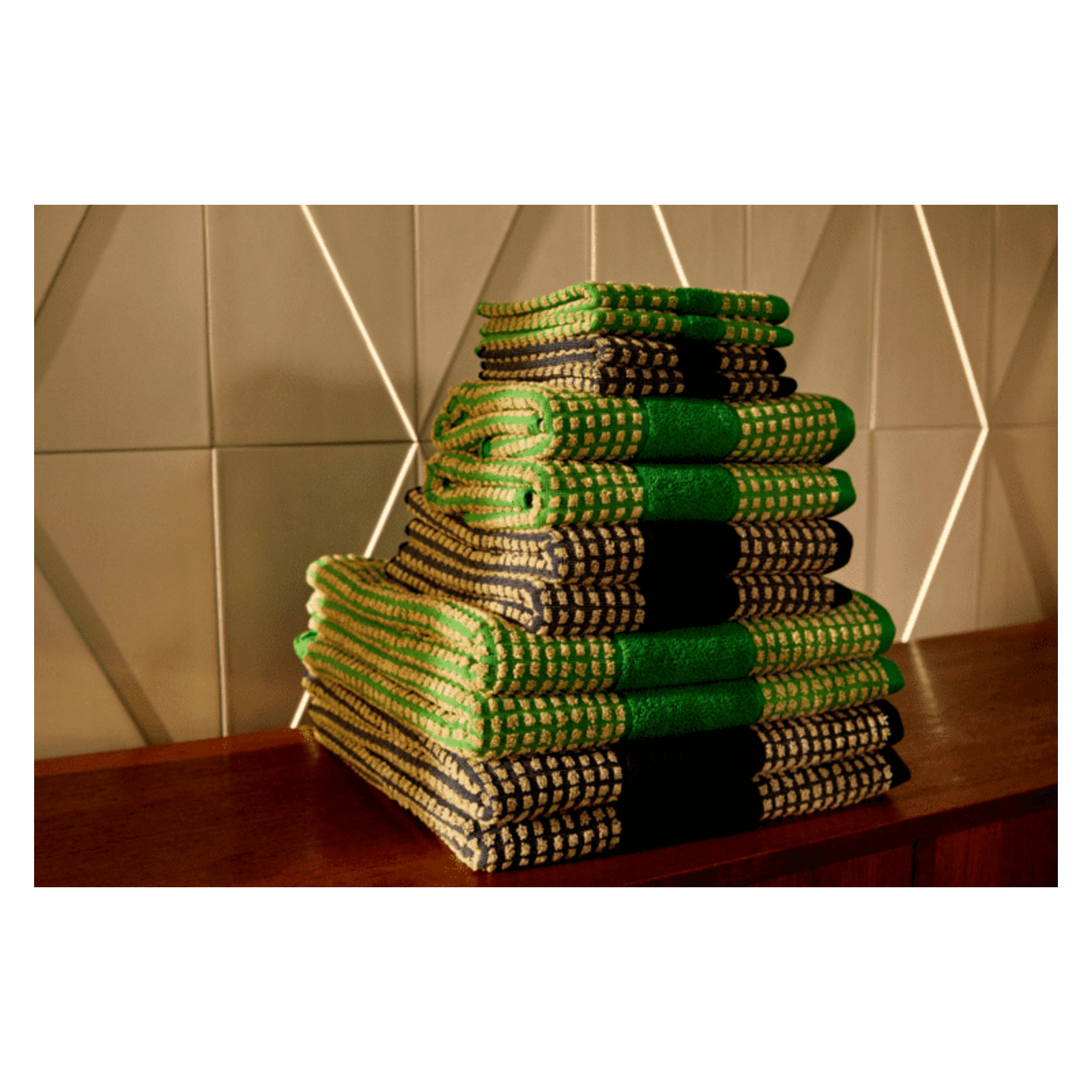Check Bath Towel 27.6" X 55.1" Sand, Green/Sand